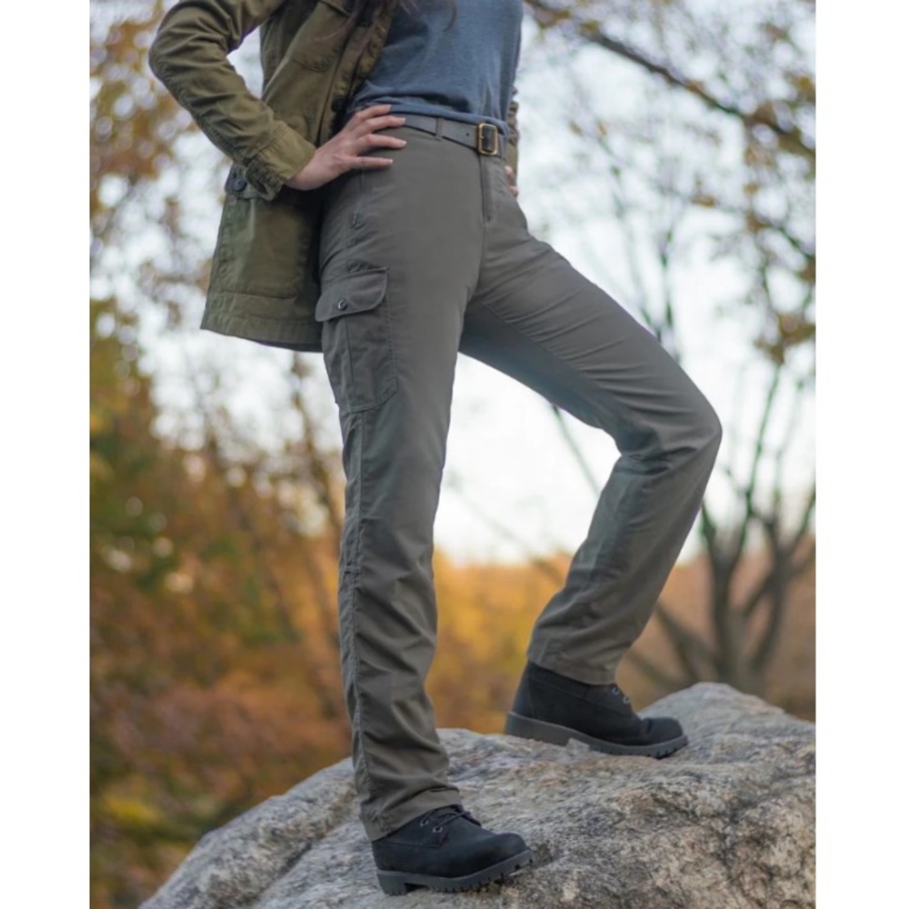 Women’s Travel Pants-pick pocket proof!